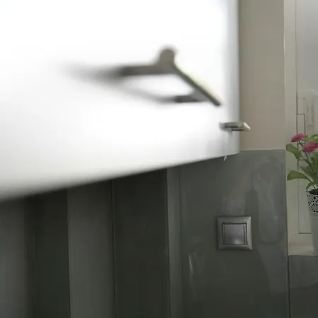 Elegant Flat In Athenian Riviera Aten